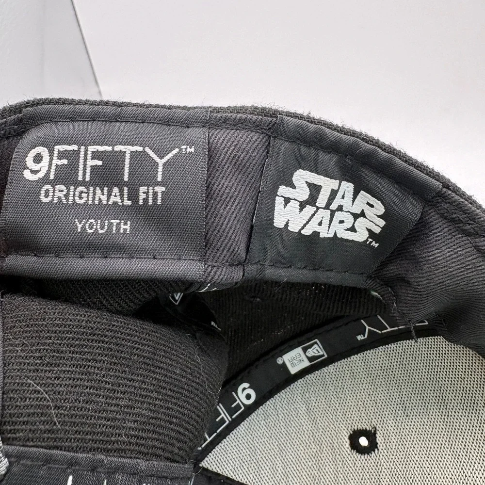 New Era Star Wars Rogue One Darth Vader 9FIFTY‎ Youth Snapback Hat Black Neon